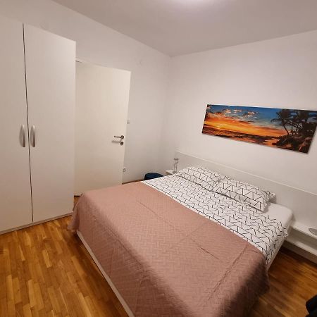 Appartamento Maki Pola Esterno foto