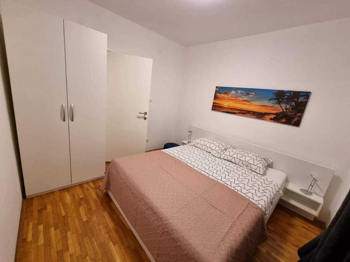 Appartamento Maki Pola Esterno foto